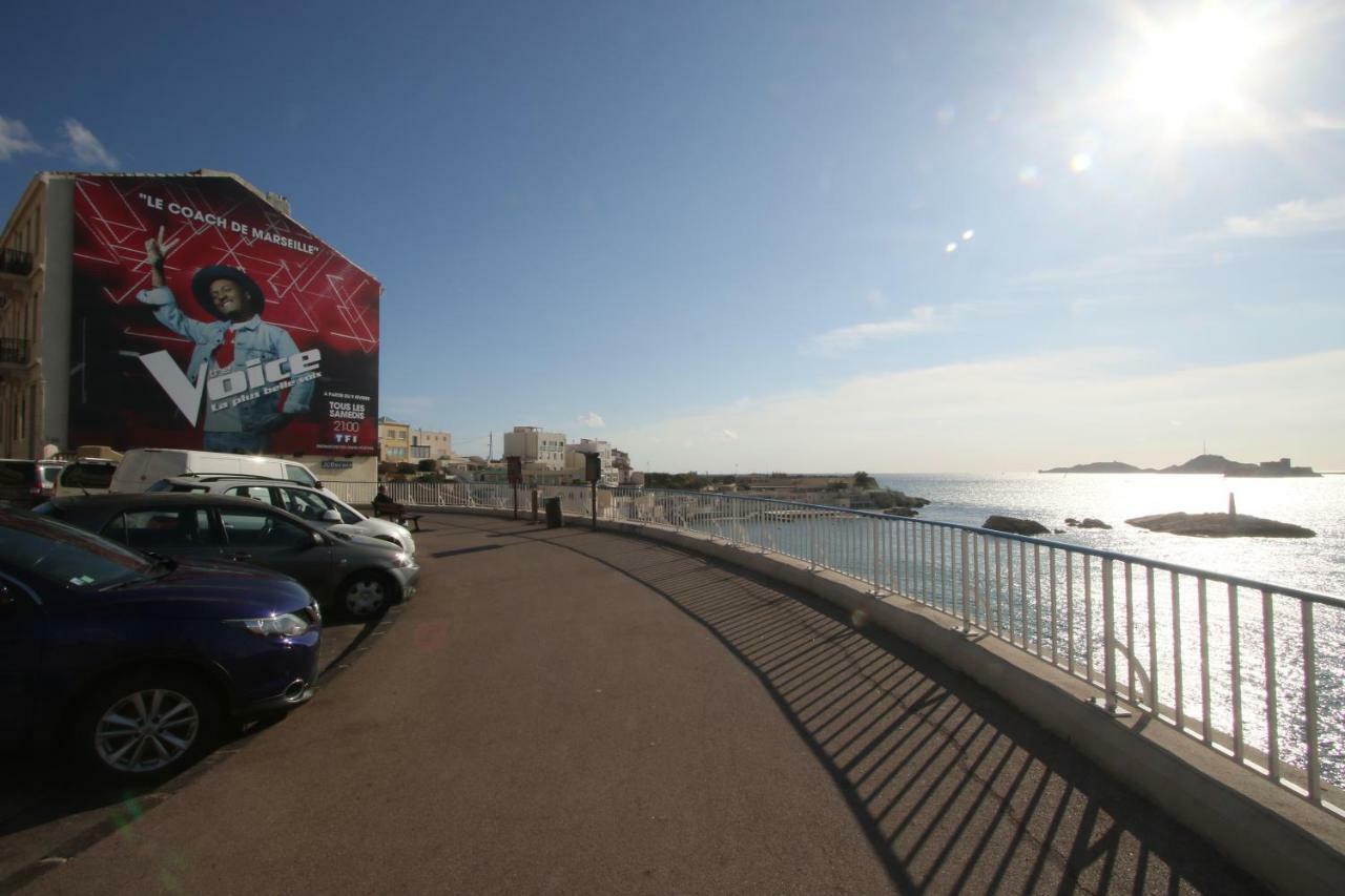 Stud Terras Ville Corniche 2 Pers Stat Gratuit Rue Modif Suivt Possib Et Accord Exclusif Марсель Экстерьер фото
